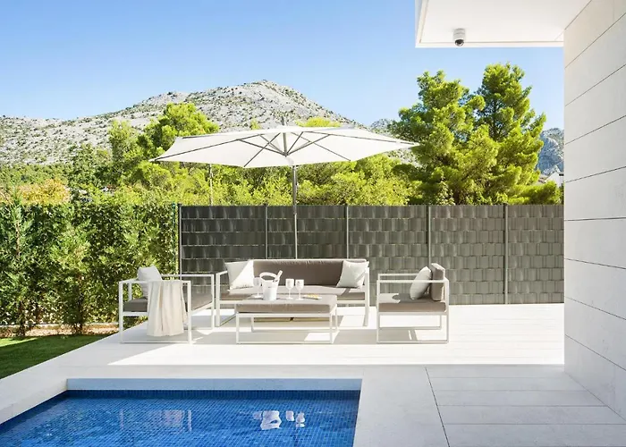 Soiree 別荘 スタリグラード